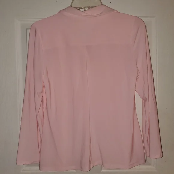 5 for $25 | Tommy Hilfiger Pastel Pink Collared Long Sleeve Button Down Blouse - Picture 6 of 14